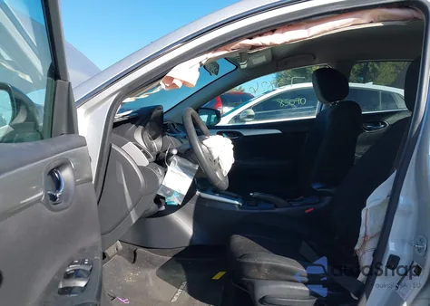 2018 Nissan Sentra S z USA, uszkodzony, nr VIN 3N1AB7AP1JY258847